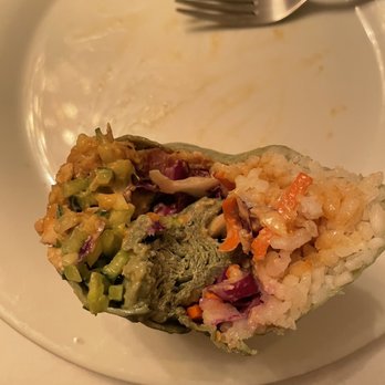 World Wrapps - Pad Thai Wrapp - 1/3 of the filling was a thck core of the outer wrapper - Wraps Near Me - San Francisco, California
