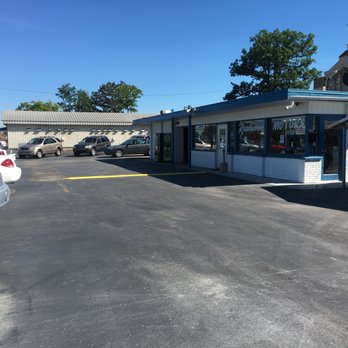 Roadrunner Motors - Car Dealers Near Me - Crossville, Tennessee