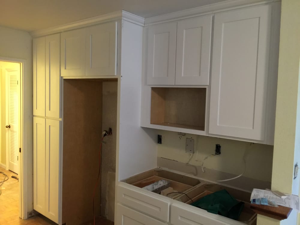 Slide of D T General Construction