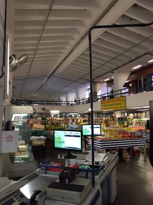 Mercado Municipal de Pinheiros by null