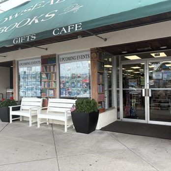 Browseabout Books - Exterior - Bookstores Near Me - Rehoboth Beach, Delaware Browseabout Books - Exterior - Bookstores Near Me - Rehoboth Beach, Delaware