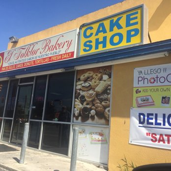 El Folklor Bakery - Corner of Hackberry and Steves - Bakeries Near Me - San Antonio, Texas