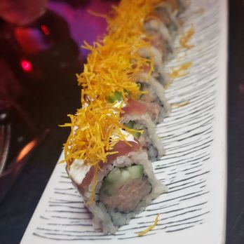 Myn-Tu - Tuna roll - Asian Fusion Near Me - Miami Beach, Florida Myn-Tu - Tuna roll - Asian Fusion Near Me - Miami Beach, Florida