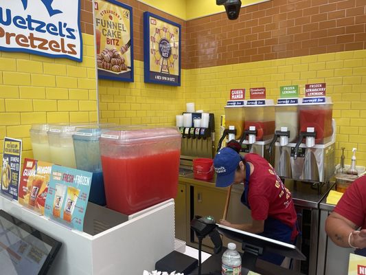 Wetzel's Pretzels by null