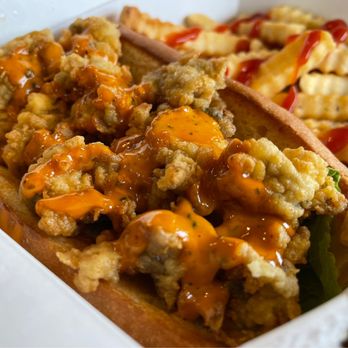 City Fish Market - Fried oyster "Po Boy" - Seafood Markets Near Me - Wethersfield, Connecticut City Fish Market - Fried oyster "Po Boy" - Seafood Markets Near Me - Wethersfield, Connecticut