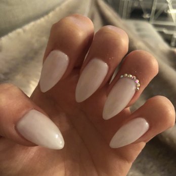 Paix et Amour Nails - Nail Technicians Near Me - Tysons Corner, Virginia Paix et Amour Nails - Nail Technicians Near Me - Tysons Corner, Virginia