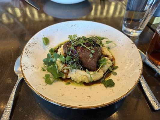 Cedar + Stone, Urban Table by null