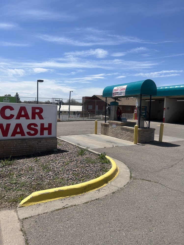 SUMMIT CAR WASH Updated September 2024 13 Reviews 10425 Irma Dr
