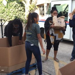 Yelp Stamps Out Hunger - Unloading at Anacapa