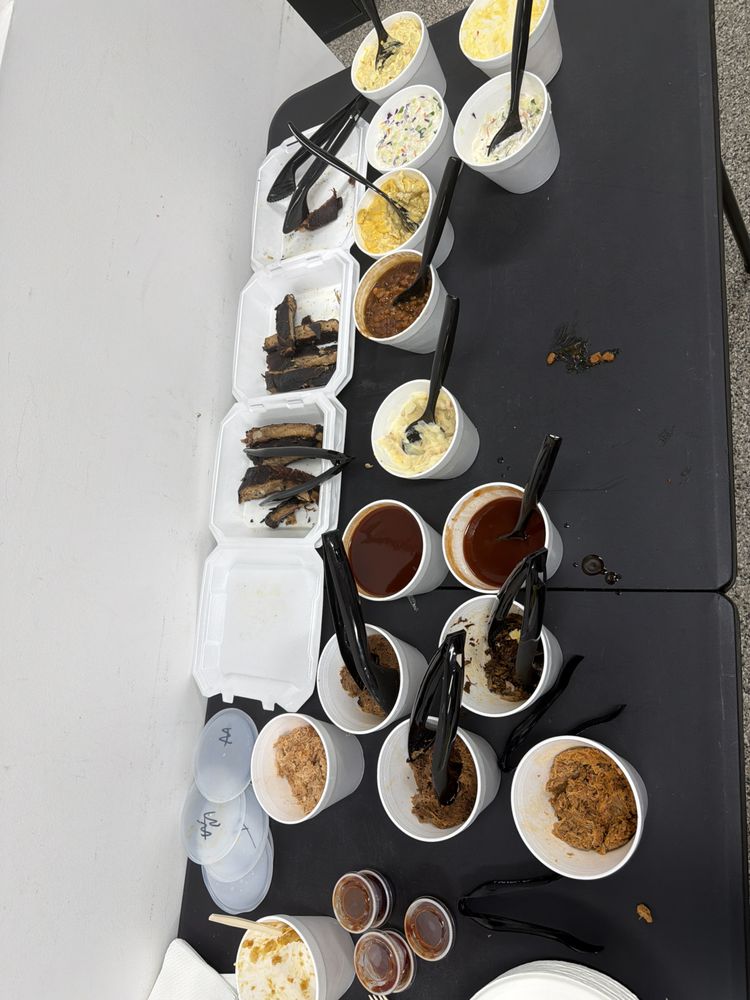 Big Daddy & Son's BBQ Logo