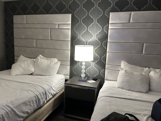 Abbey Inn & Suites by null