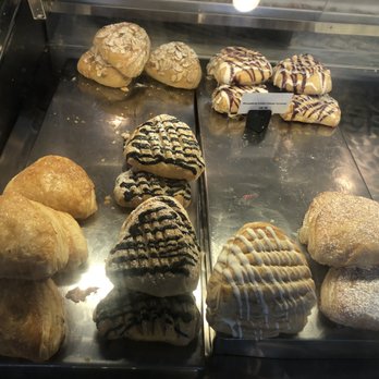 Le Rendez-Vous French Bakery - Bakeries Near Me - Oceanside, California