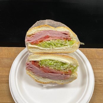 Bushwick Gourmet Deli - Turkey ham with lettuce tomato mayo sandwich - Grocery Near Me - Bushwick, New York Bushwick Gourmet Deli - Turkey ham with lettuce tomato mayo sandwich - Grocery Near Me - Bushwick, New York