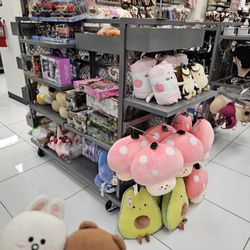 Jeans Warehouse - Plushies!