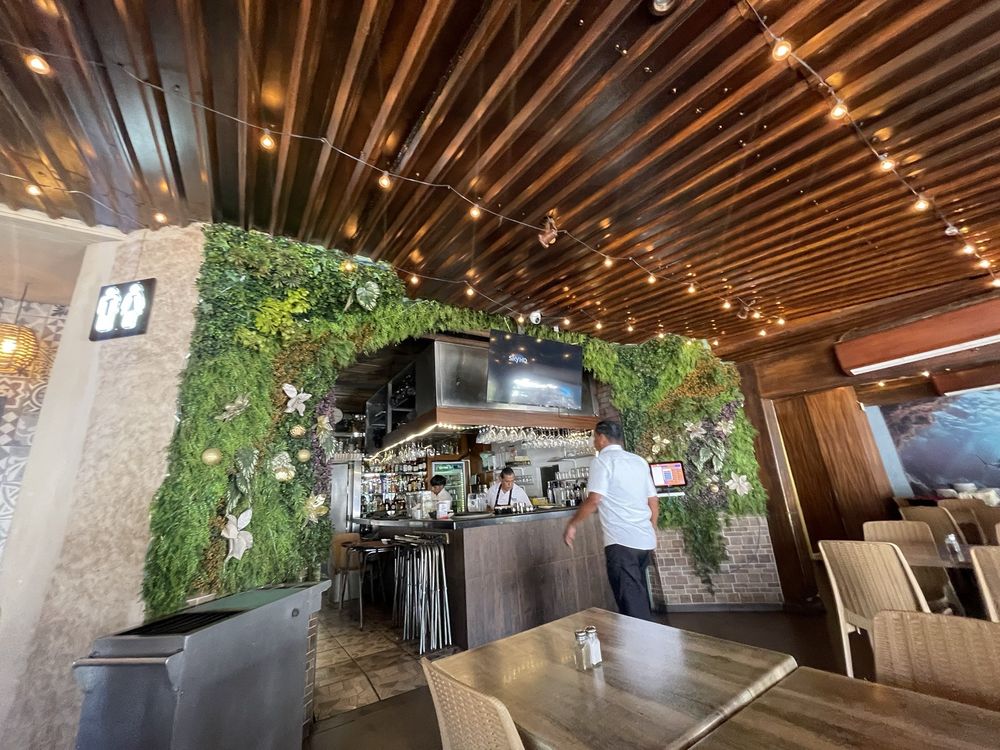 Alexander Restaurant