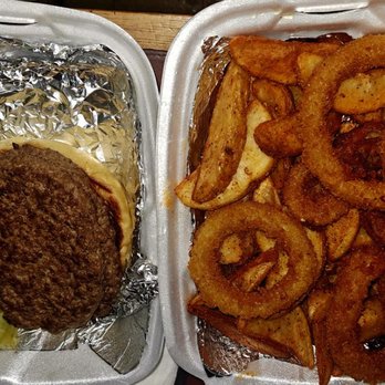 Fuddruckers - 2/3 lb. Hamburger & Fudds Fries 'n Rings - Burgers Near Me - Austin, Texas