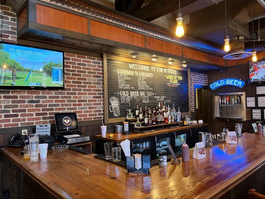 Jim 'N Nick's Bar-B-Q by null
