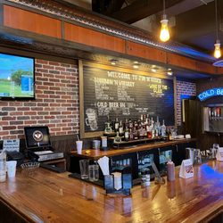 Jim 'N Nick's Bar-B-Q - Whiskey bar