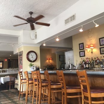 Hemmingway's Bistro - Bar. - Breakfast & Brunch Near Me - Oak Park, Illinois Hemmingway's Bistro - Bar. - Breakfast & Brunch Near Me - Oak Park, Illinois