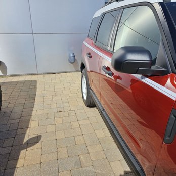 Fair Oaks Ford - Car Dealers Near Me - Naperville, Illinois