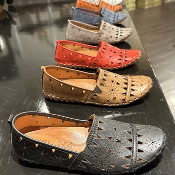 Ma Petite Shoe - We're ready for ALL the colors! - Shoe Stores Near Me - Baltimore, Maryland Ma Petite Shoe - We're ready for ALL the colors! - Shoe Stores Near Me - Baltimore, Maryland