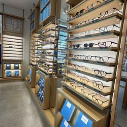 Warby Parker Henderson Ave