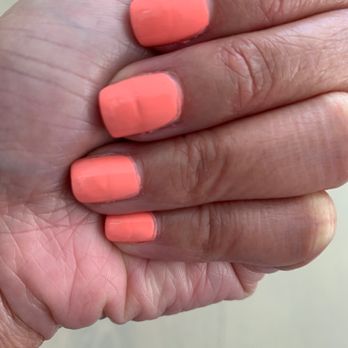 Posh Nails - Horrible and uneven polish - Nail Salons Near Me - Hutto, Texas