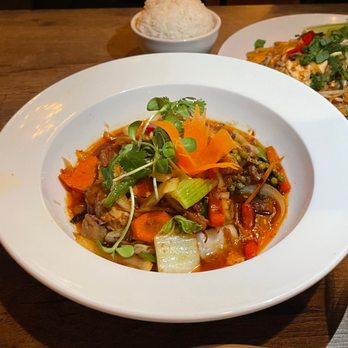 Chatayee Thai - Boom Bai Kai - Thai Near Me - Philadelphia, Pennsylvania Chatayee Thai - Boom Bai Kai - Thai Near Me - Philadelphia, Pennsylvania