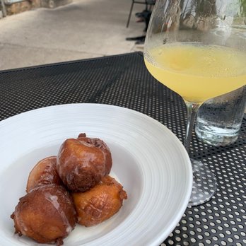 Willow Room - Orange ricotta donuts - Wine Bars Near Me - Chicago, Illinois