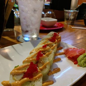 Drake's - Friends roll - American Near Me - Huntsville, Alabama