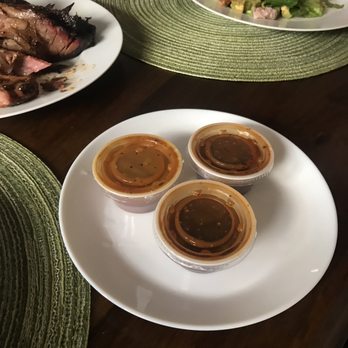 la Barbecue - They were generous with their BBQ sauce, but who needs it when the BBQ is this good? - Barbeque Near Me - Austin, Texas la Barbecue - They were generous with their BBQ sauce, but who needs it when the BBQ is this good? - Barbeque Near Me - Austin, Texas