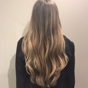 Ash + Oak Catonsville - Amazing Cut and Color by Amanda - Hair Salons Near Me - Catonsville, Maryland