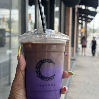 Gravves Coffee - Elixir Latte - Food Trucks Near Me - San Antonio, Texas Gravves Coffee - Elixir Latte - Food Trucks Near Me - San Antonio, Texas