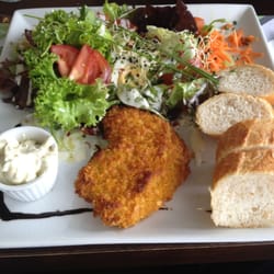 Déjeuner sur l'herbe - La délicieuse salade "croquant"