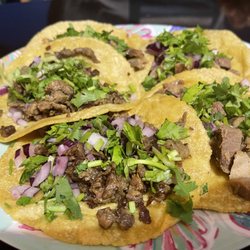 Taqueria Amber - 2 steak (right) and 3 lengua (left) tacos