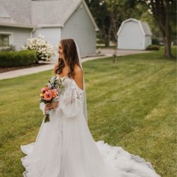 Wedding dress