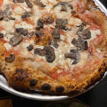 Evergreen Pizza - Cheese pizza with mushrooms added - Pizza Near Me - Bremerton, Washington Evergreen Pizza - Cheese pizza with mushrooms added - Pizza Near Me - Bremerton, Washington