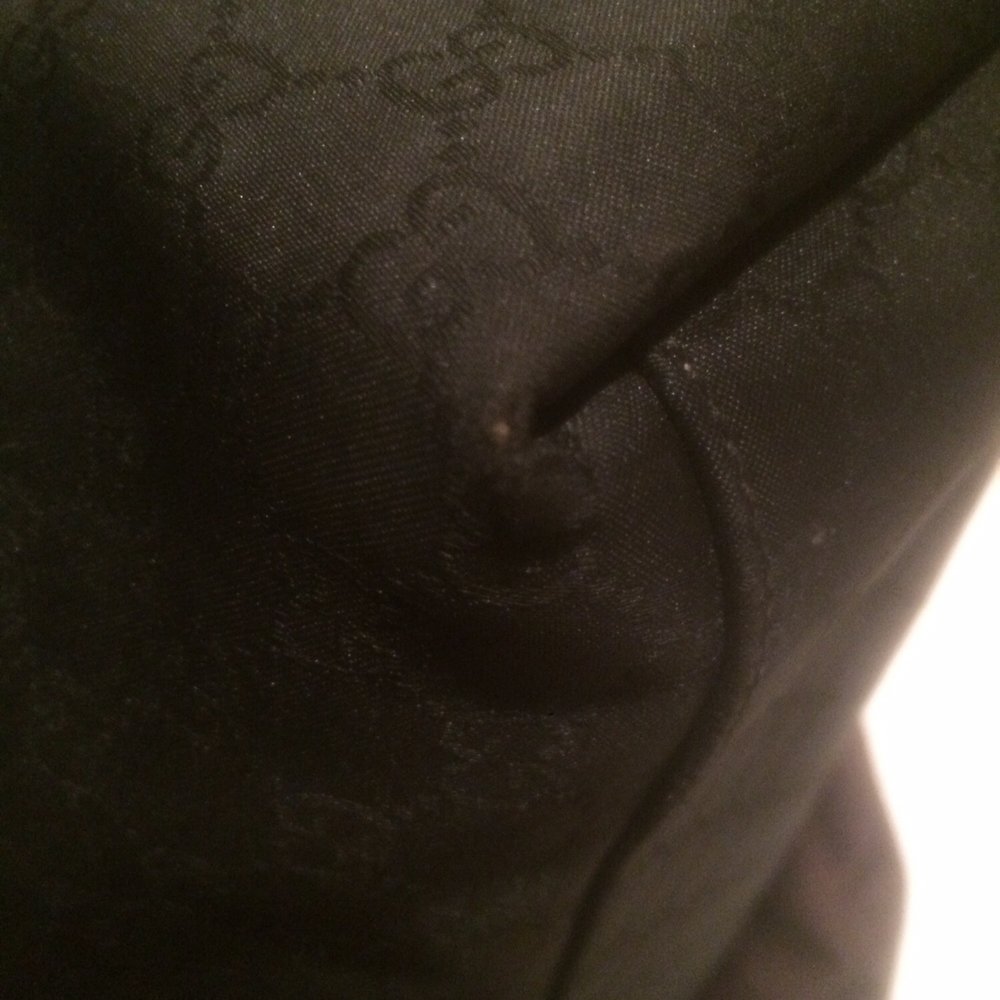 Gucci Outlet - Men's Clothing Near Me - Cabazon, California