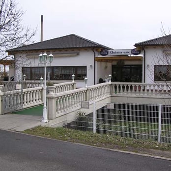 Rheinterrasse - Hotels & Travel Near Me - Karlsruhe, BW Rheinterrasse - Hotels & Travel Near Me - Karlsruhe, BW