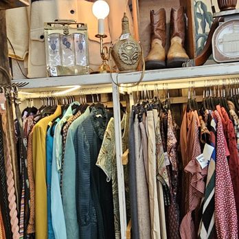 RED FOX VINTAGE WOODSTOCK - Updated February 2026 - 96 Photos & 42