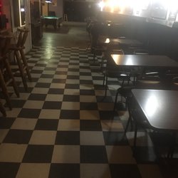 Harp & Thistle - Plenty of room to move around.