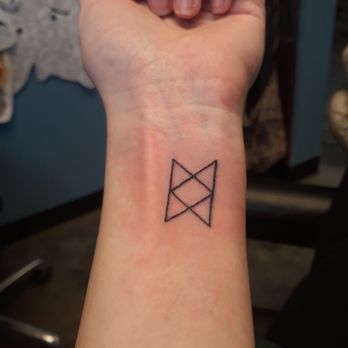BMI Tattoo - Tattoo Near Me - Oak Forest, Illinois