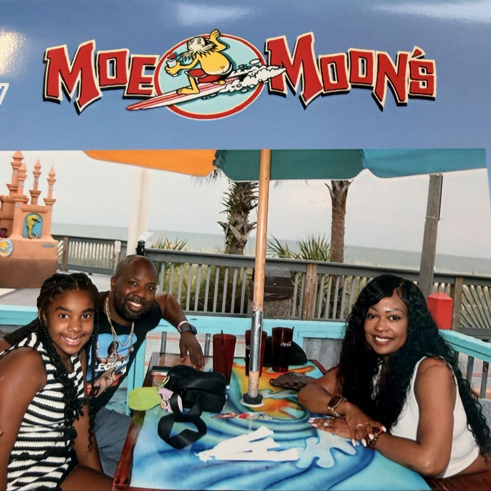 Moe Moons - Free picture - New American Near Me - Myrtle Beach, South Carolina