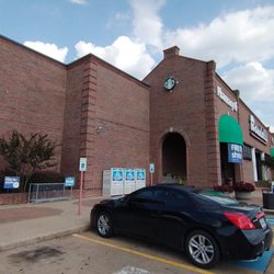 Randalls - Left side of storefront