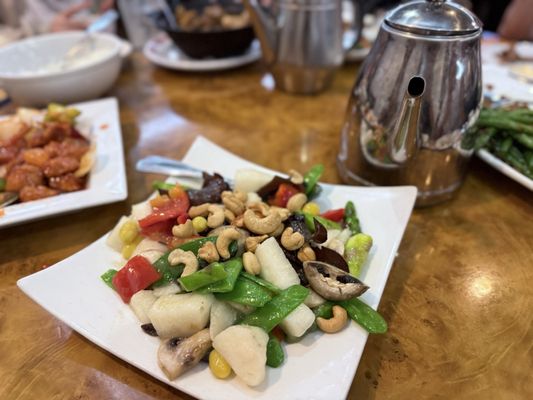 China Pavilion (Chifa Lung Wha) by null