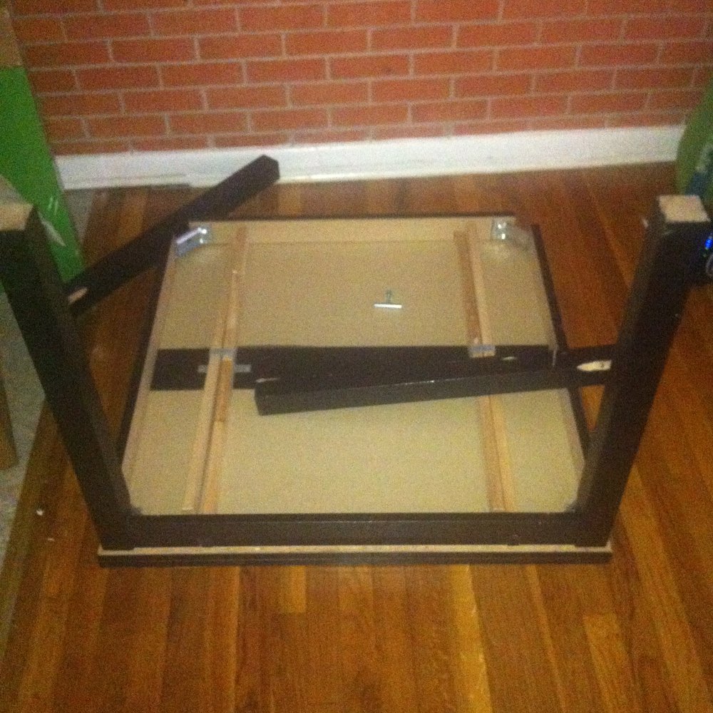 Michigan Emergency Movers - I paid them. They delivered my IKEA table broken. No responsibility accepted. - Movers Near Me Michigan Emergency Movers - I paid them. They delivered my IKEA table broken. No responsibility accepted. - Movers Near Me