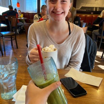 Dennys - Smoothie and hot cocoa - Food Delivery Services Near Me - St. Peters, Missouri