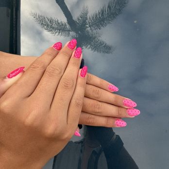 Charm Nails - Nail Salons Near Me - La Jolla, California