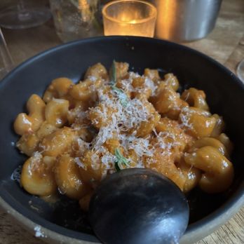 The Pizza Shop by Flour - Spicy rigatoni - Pizza Near Me - Hoboken, New Jersey The Pizza Shop by Flour - Spicy rigatoni - Pizza Near Me - Hoboken, New Jersey