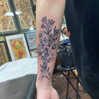 Old Rose Tattoo - sterling barck - Tattoo Near Me - Temecula, California Old Rose Tattoo - sterling barck - Tattoo Near Me - Temecula, California